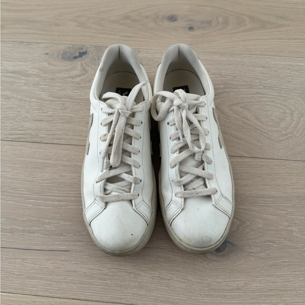 VEJA Sneakers